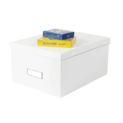 Boîte de rangement blanche