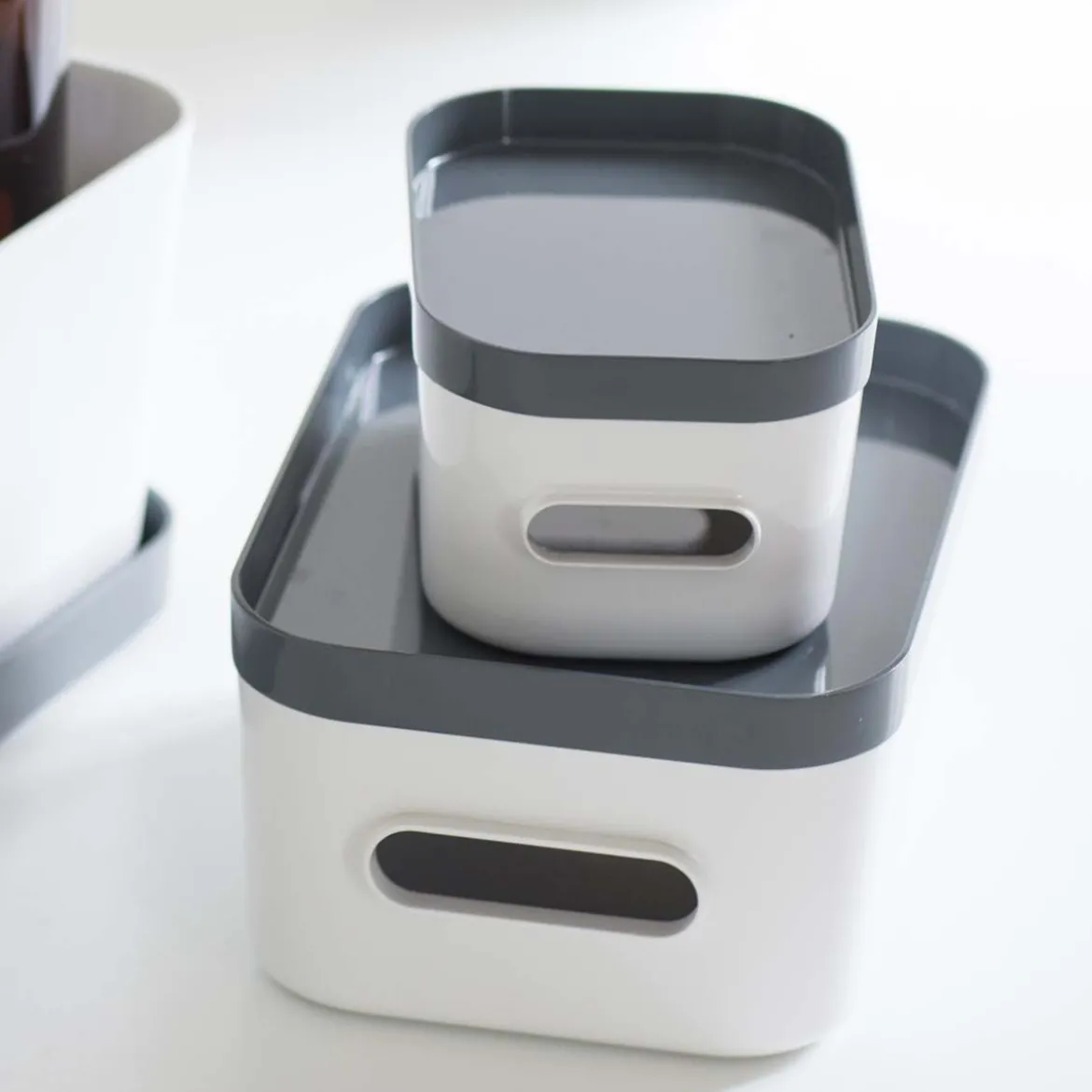 Boîte de rangement en plastique blanc pour cuisine ou salle de bain M