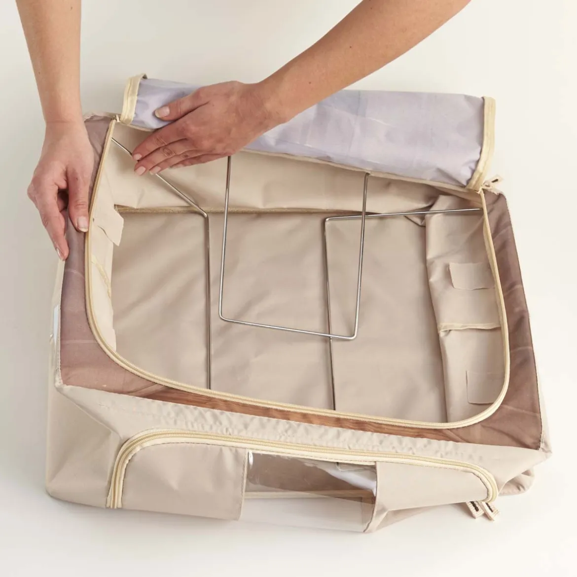 Boîte de rangement en tissu avec ouverture avant 23 litres