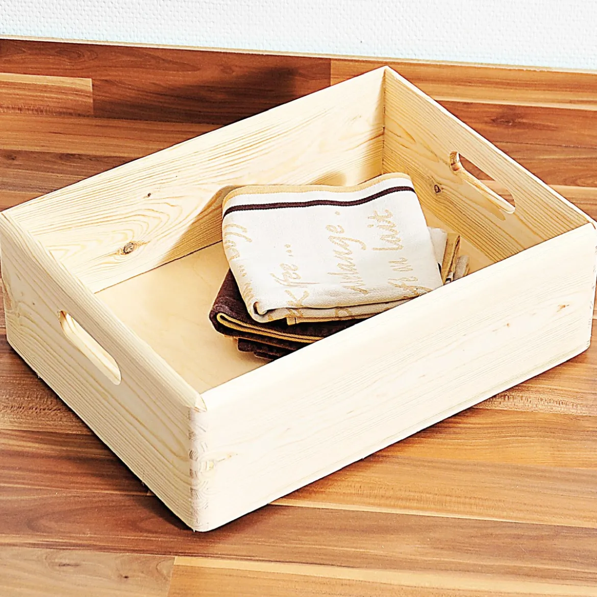 Caisse de rangement. Taille M