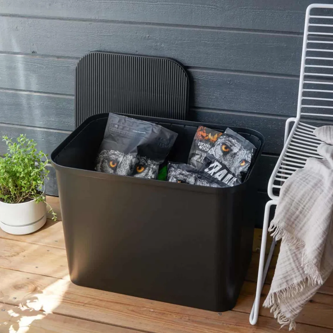 Coffre de rangement extérieur