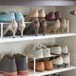 Demi-étagère de placard pour chaussures