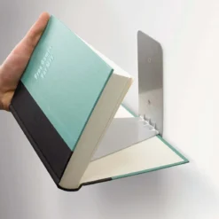 Etagère invisible pour livres