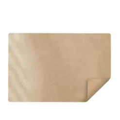 Feuille de protection réutilisable pour four