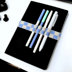 Élastique porte stylos pour cahier A5