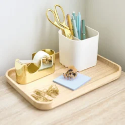 Plateau de rangement en bois