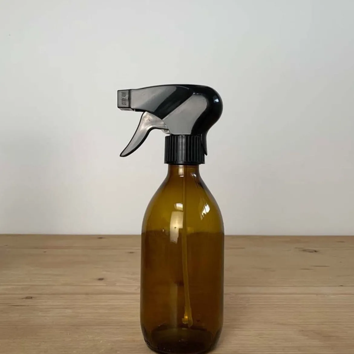 Pulvérisateur en verre ambré 500 ml