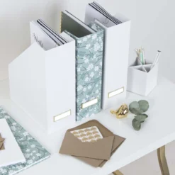 Range-dossiers en carton blanc