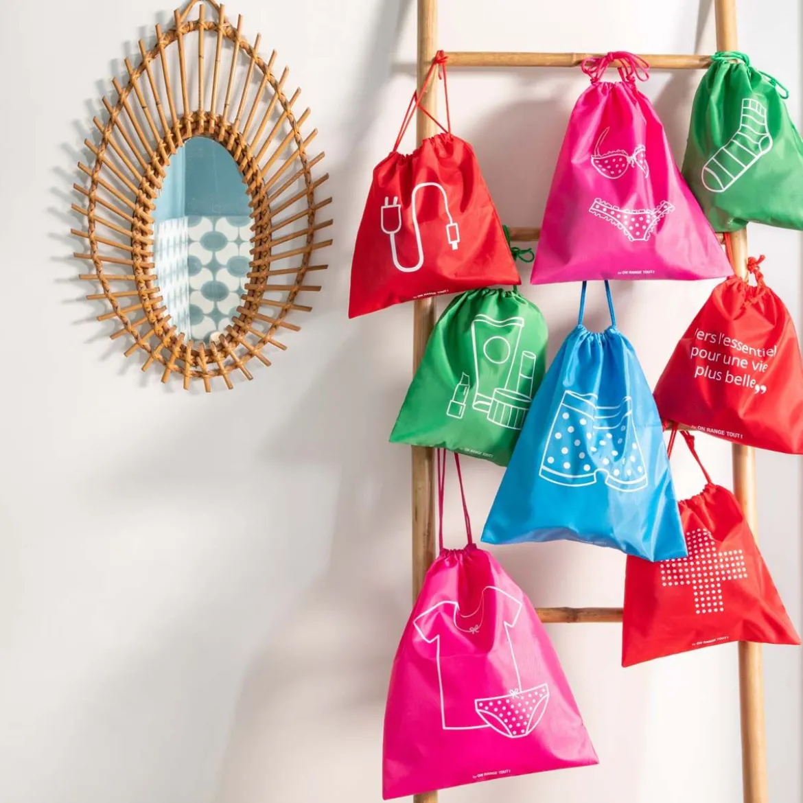 Sac essentiel rouge