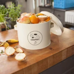 Seau à compost de cuisine avec filtre