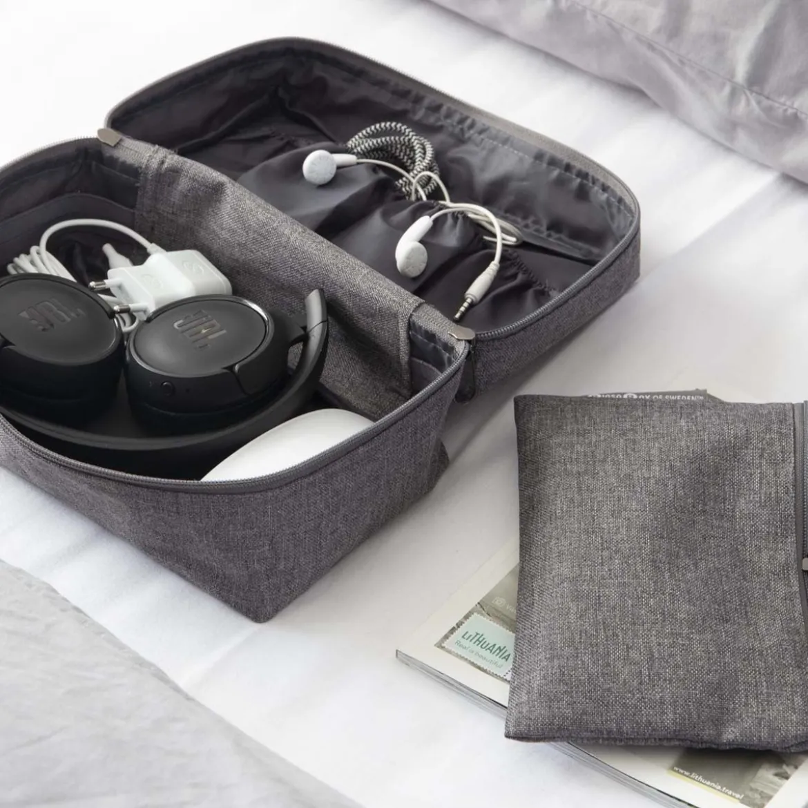 Trousse de rangement pour casque et câbles